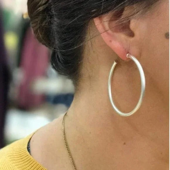 Matte Silver Thin Tubular Hoops - Picture 2 of 2